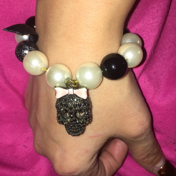 Women’s bracelet - Picture 2 of 2